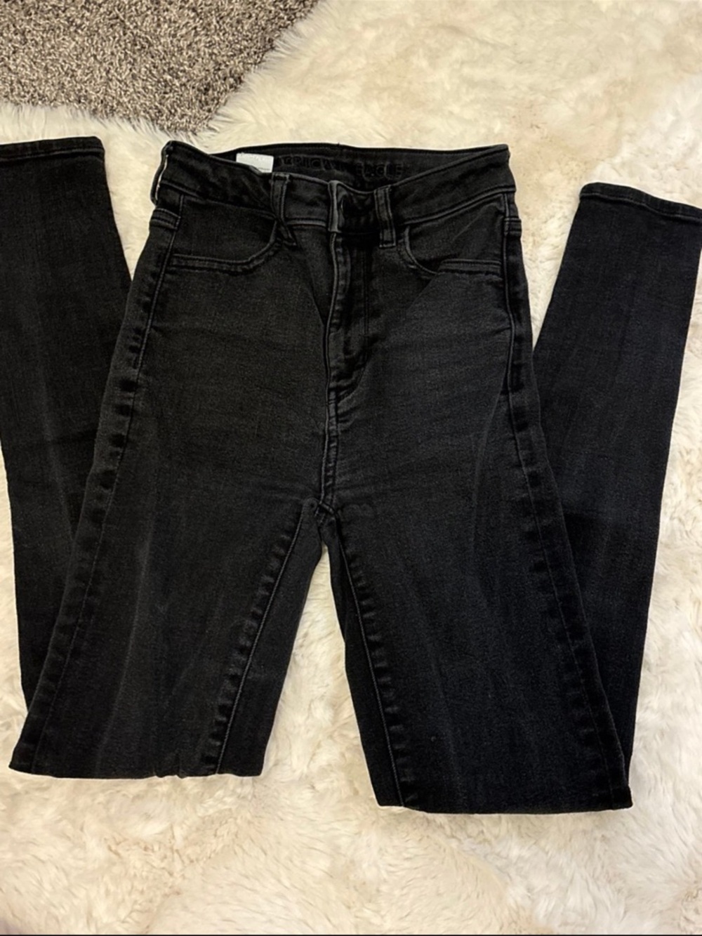 American Eagle Outfitters Black High-Rise Skinny Jeans